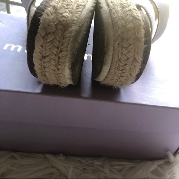 madden girl sandals womens Size 6 Cybell In White elastic straps - Picture 8 of 9